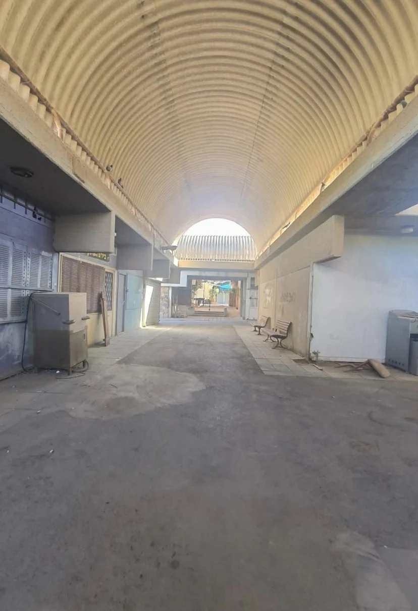 למכירה חנות על כביש 31