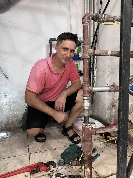 אינסטלטור דובר רוסית, שירות דחוף במרכז הארץ. הערכת מחיר לפי תמונה או וידאו וקביע