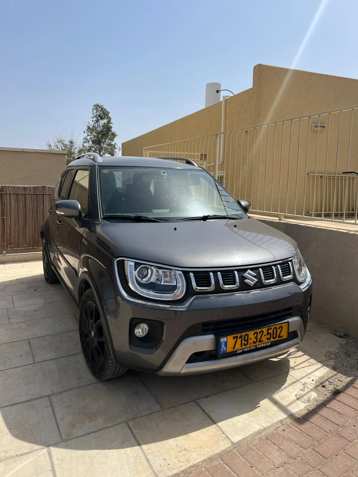 רכב שמור, מטופל במוסך מורשה עם היסטוריית טיפולים מלאה. טסט לשנה. נסיעות בינעירונ