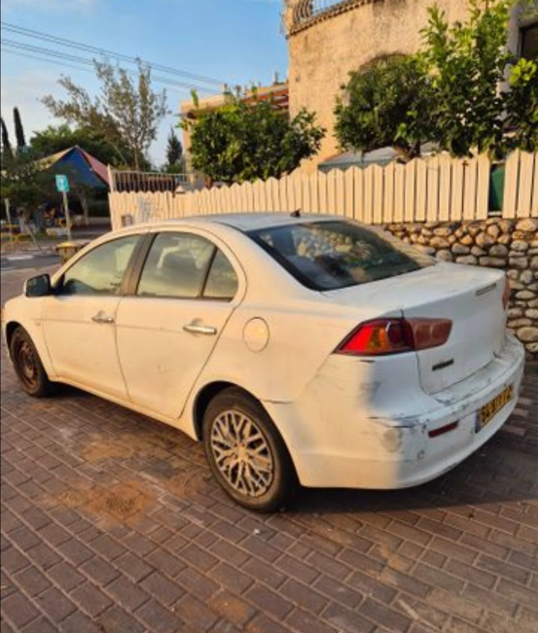 מיצובישי לנסר 2010

יד 4 
109 כ"ס
1500 סמ"ק
אוטומט
טסט 07/2026
290000 ק"מ