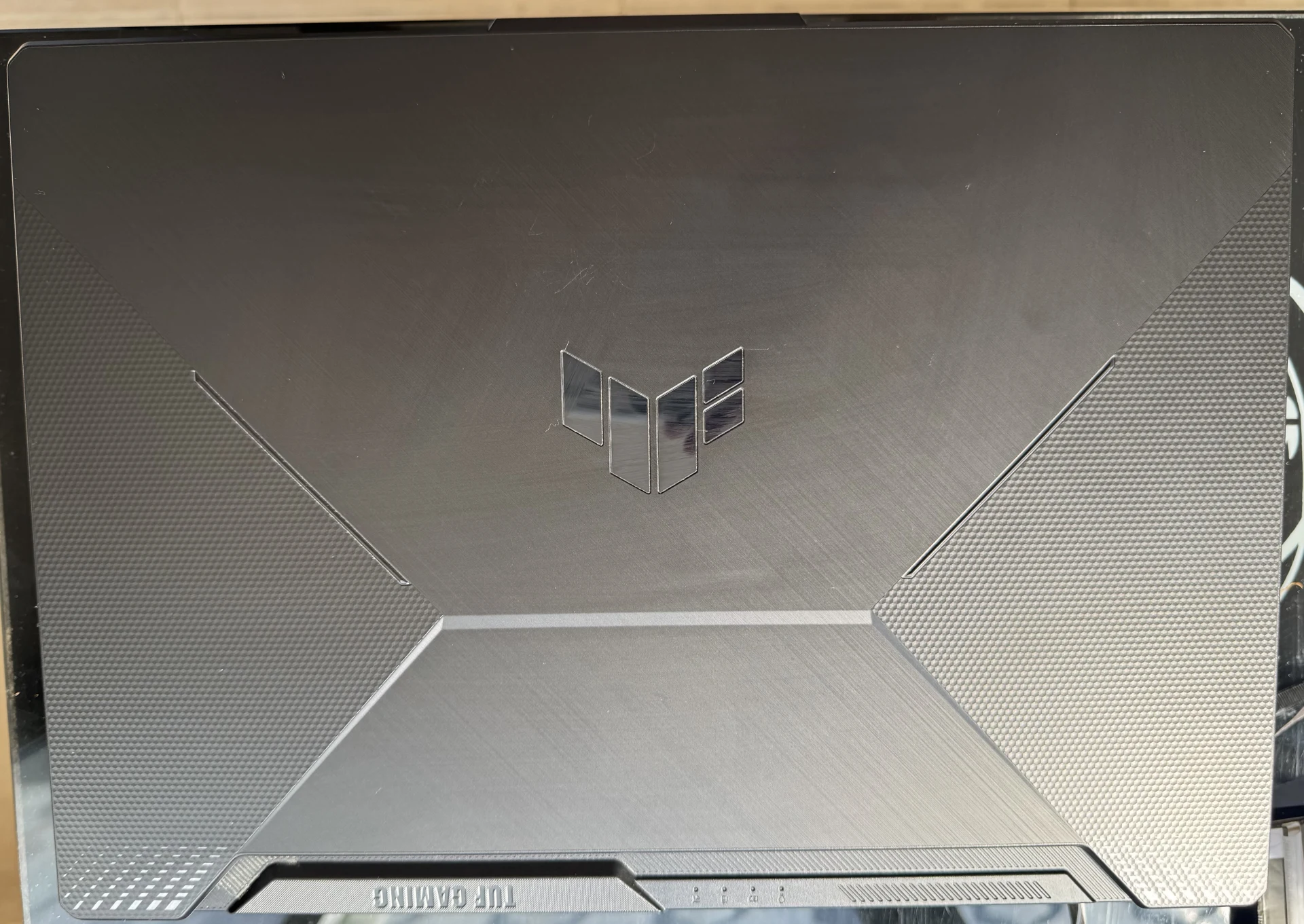 למכירה ASUS TUF Gaming במצב מצוין מחשב גיימינג חזק ומהיר המתאים למשחקים עבודה לי