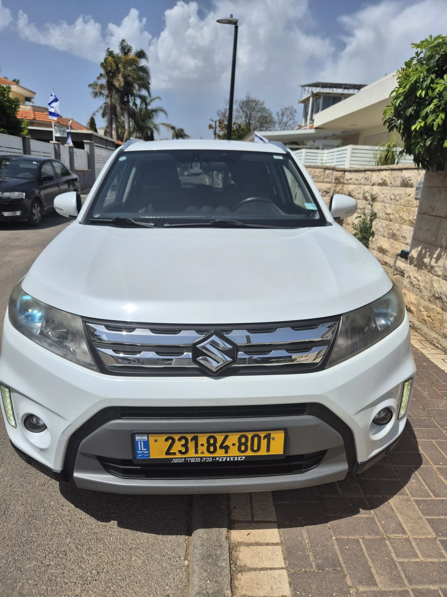 יד ראשונה  סוזוקי ויטרה 4x4
שנת 2018, טסט עד פברואר 2027
137000 ק"מ ,שמורה ,טי